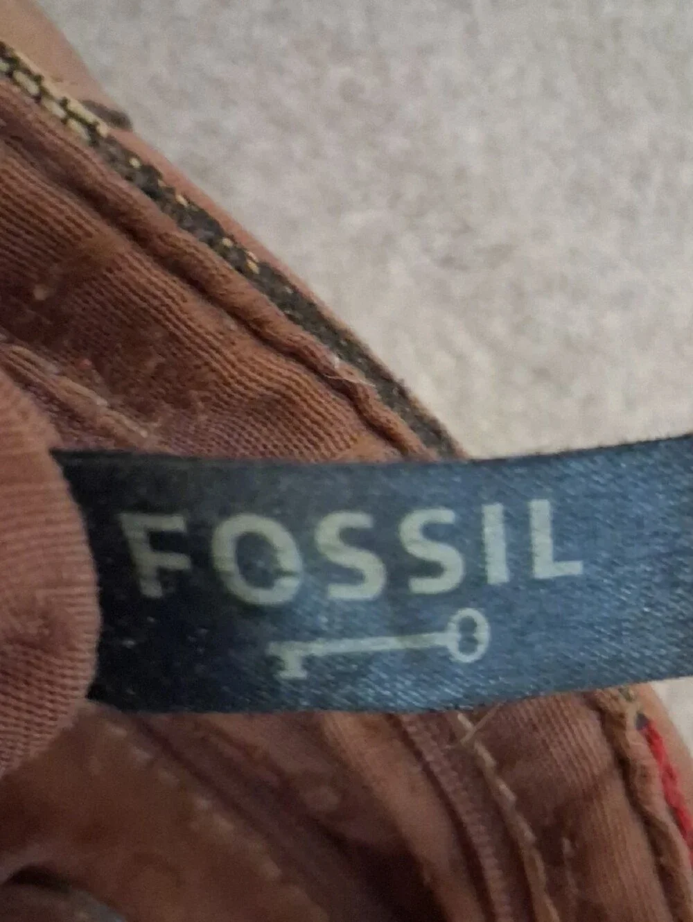 Vintage Fossil Brown Leather Tapestry Multicolor Turn Lock Crossbody Purse.
